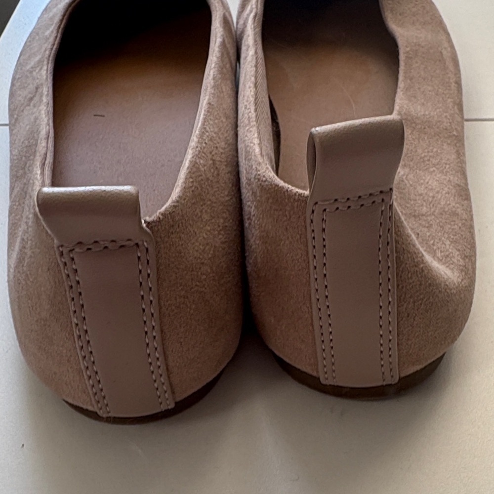Universal Thread Tan Women's Flats - Picture 2 of 3